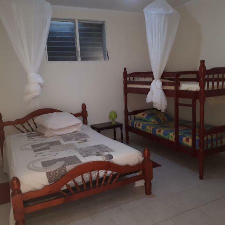 Bed and Breakfast Refuge De Joel Case-Pilote Экстерьер фото